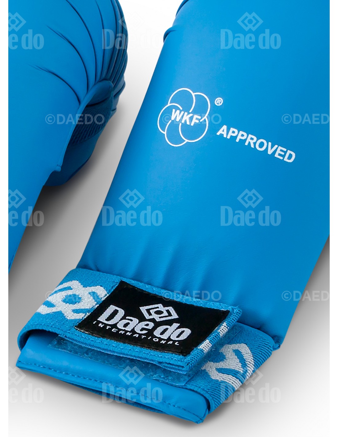 Daedo Nudilleras WKF con Pulgar